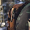 Bigfoot Bushcraft Extra Thick Ferro Rod + Steel Striker - Image 4